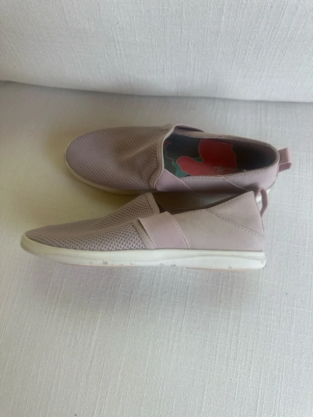 OluKai Haleiwa Slip On Sneakers Women’s 6 Pink Mesh Casual Shoes